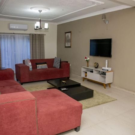 Royal Suites Apartments Lusaka Extérieur photo