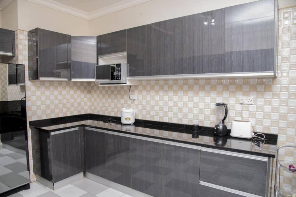 Royal Suites Apartments Lusaka Extérieur photo