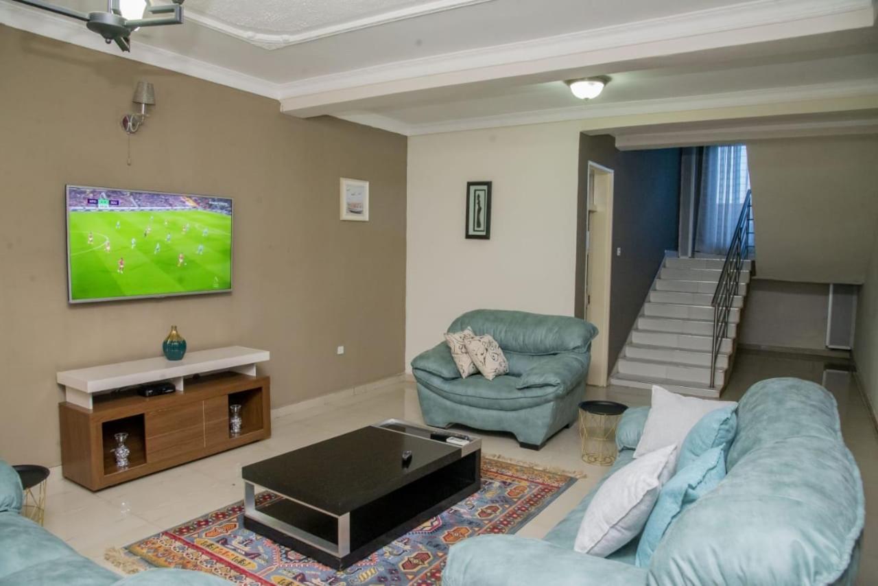 Royal Suites Apartments Lusaka Extérieur photo